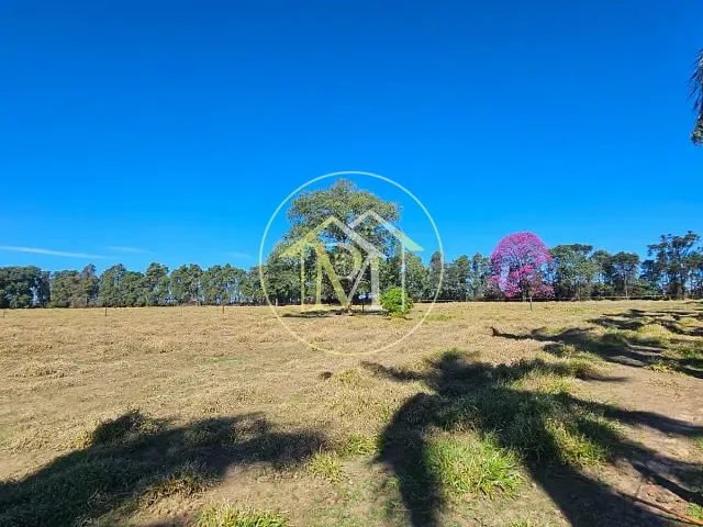 Sítio com 60000m² 4 quartos e 5 banheiros, à venda, no bairro Área rural de Indaiatuba em Indaiatuba
