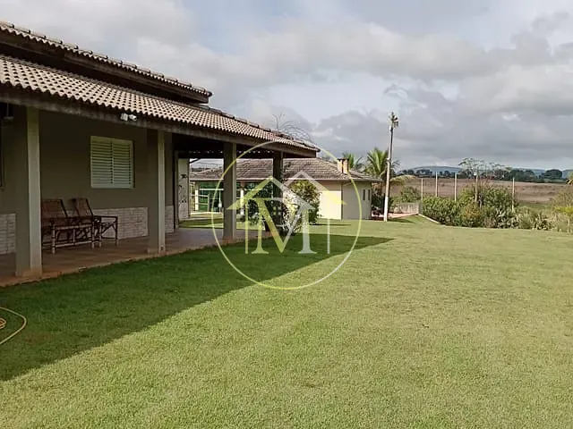 Sítio com 48000m² 4 quartos e 4 banheiros, à venda, no bairro Área rural em Boituva