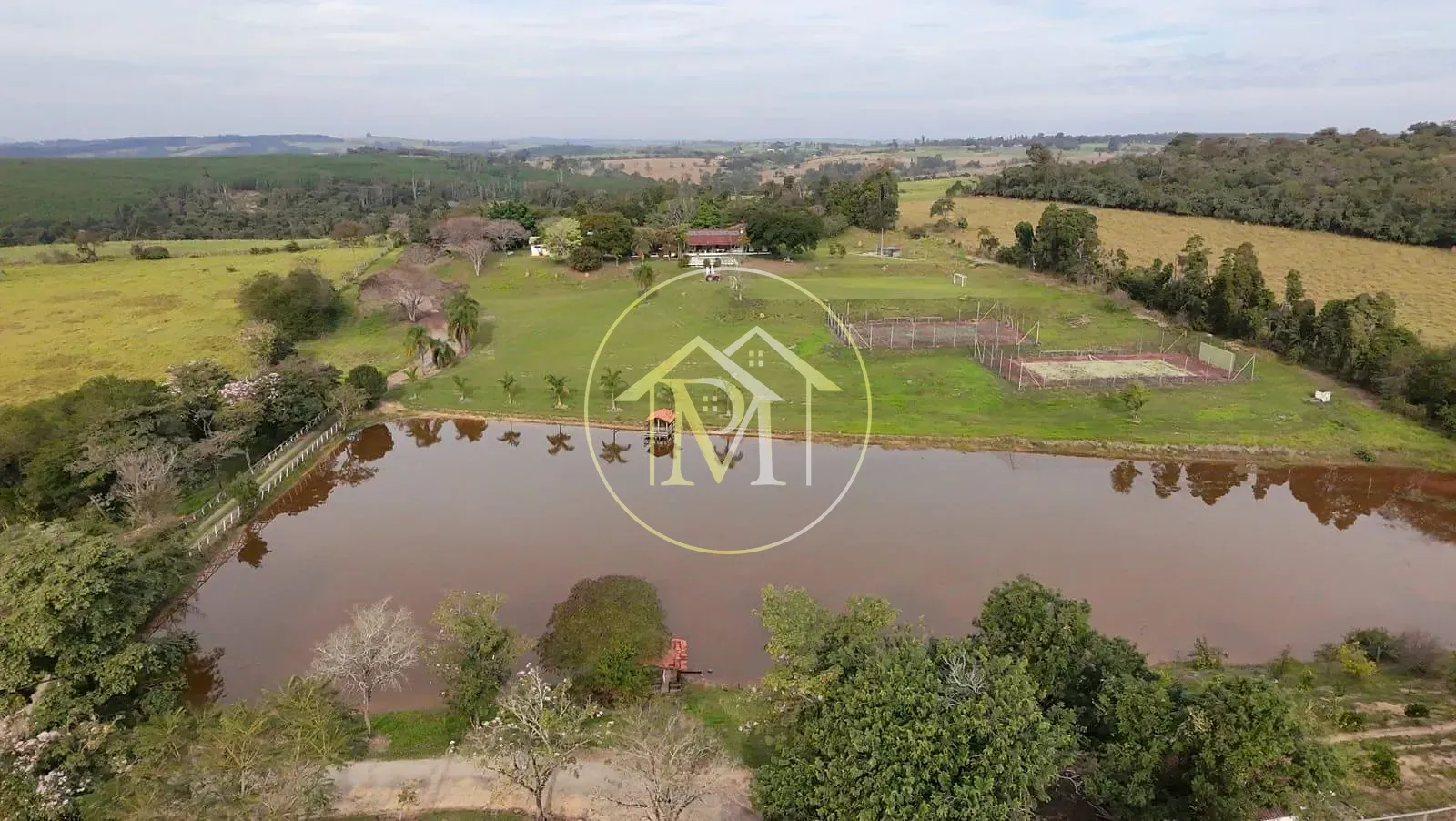 Sítio, 9 quartos, 7 hectares - Foto 1