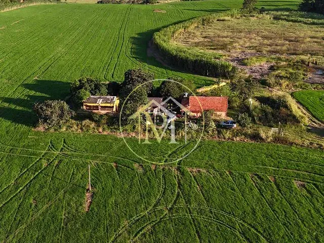 Sítio com 290000m² 4 quartos e 3 banheiros, à venda, no bairro Área rural em Cesário Lange