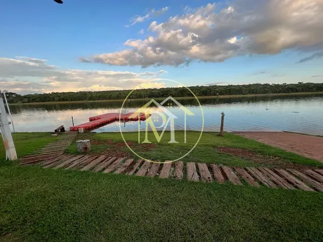 Sítio com 24000m² 5 quartos e 6 banheiros, à venda, no bairro Área rural em Avaré