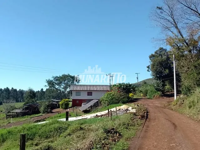 Fazenda com 218000m² 4 quartos e 4 banheiros, à venda, no bairro Interior em Concórdia