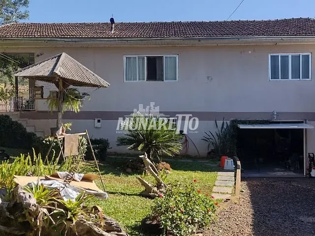 Sítio com 440000m² 7 quartos e 2 banheiros, à venda, no bairro Interior em Concórdia