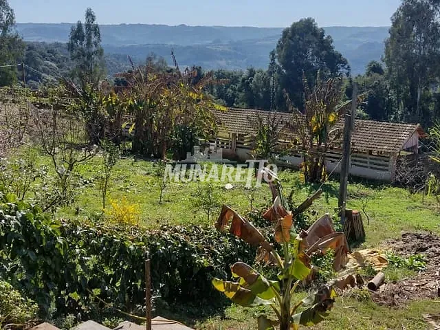 Sítio com 440000m² 7 quartos e 2 banheiros, à venda, no bairro Interior em Concórdia