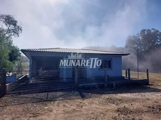 Sítio com 100m² 3 quartos e 1 banheiro, à venda, no bairro Interior em Concórdia
