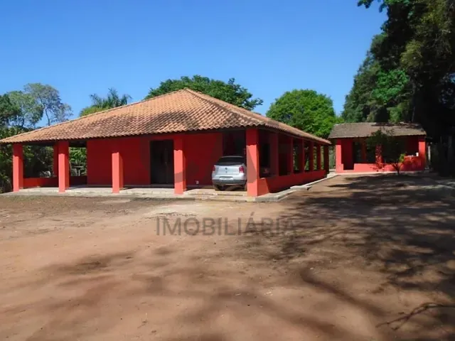 Sítio com 6000m² 3 quartos e 3 banheiros, à venda, no bairro Barreiro em Santo Antônio de Posse