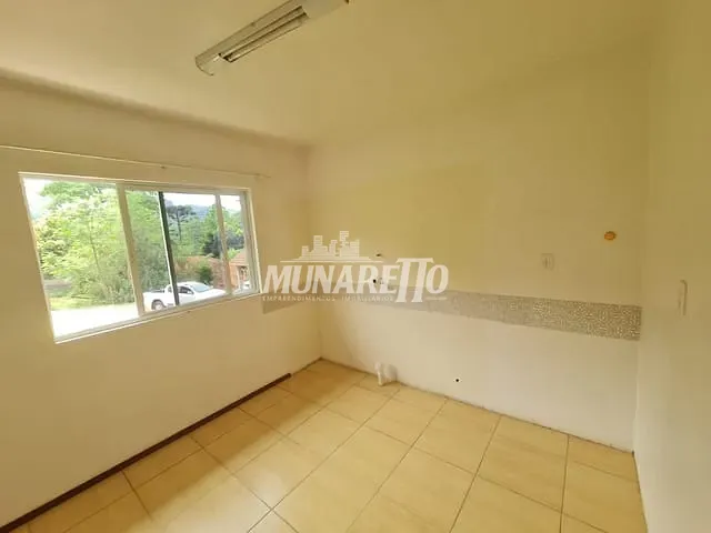 Sítio com 5000m², à venda, no bairro Parque De Exposições em Concórdia