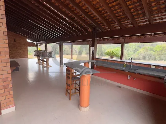 Sítio com 220000m² 3 quartos e 2 banheiros, à venda, no bairro Área Rural de Artur Nogueira em Artur Nogueira