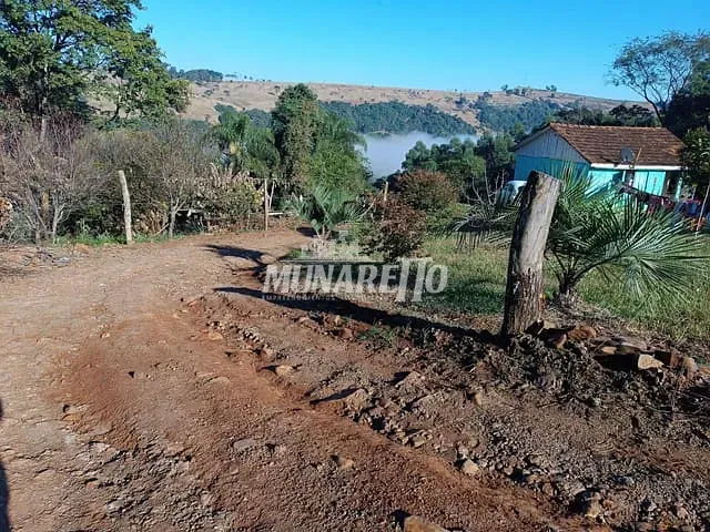 Sítio com 15000m² 1 quarto e 1 banheiro, à venda, no bairro LINHA PLANALTO em Piratuba