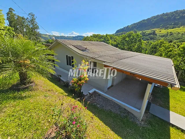 Sítio com 90m² 2 quartos e 1 banheiro, à venda, no bairro Interior em Piratuba