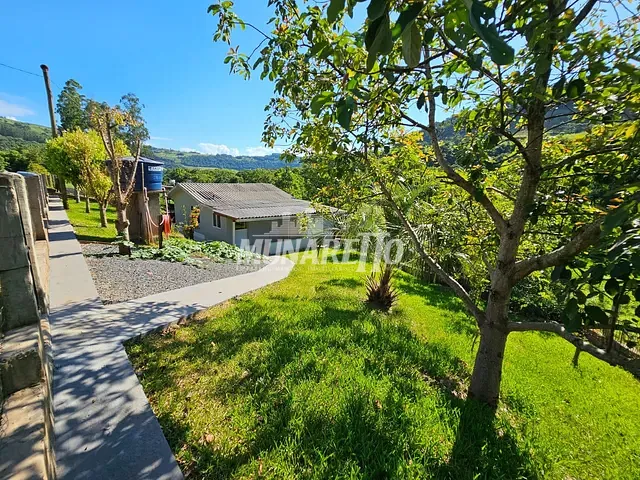 Sítio com 90m² 2 quartos e 1 banheiro, à venda, no bairro Interior em Piratuba