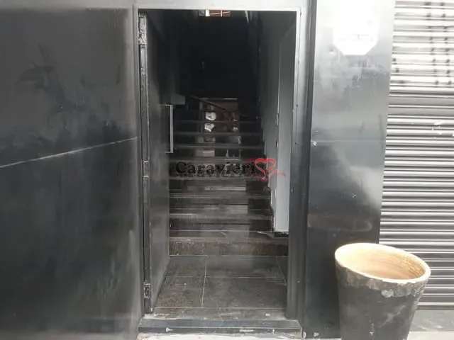 Prédio à venda ou para alugar, no bairro Cangaíba em São Paulo