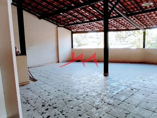 Loja com 300m², para alugar, no bairro Coelho em São Gonçalo