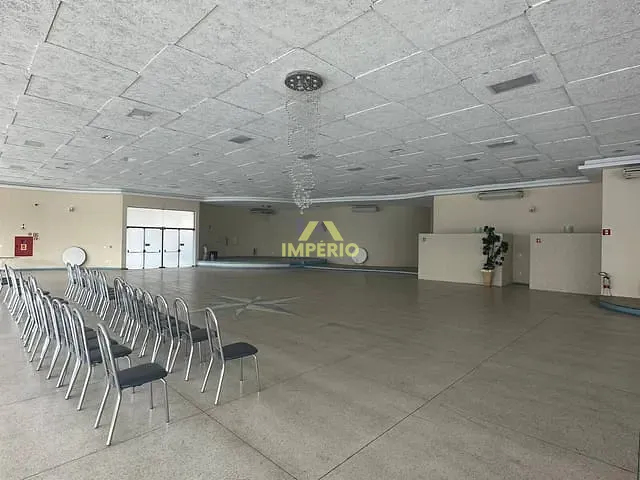 Loja com 2965m², à venda, no bairro Jardim da Cidade em Salto