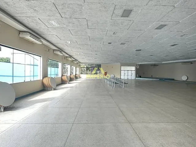Loja com 2965m², à venda, no bairro Jardim da Cidade em Salto