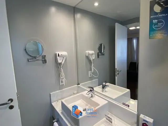 Salão com 29m² 1 quarto e 1 banheiro, à venda, no bairro Vila Olímpia em São Paulo