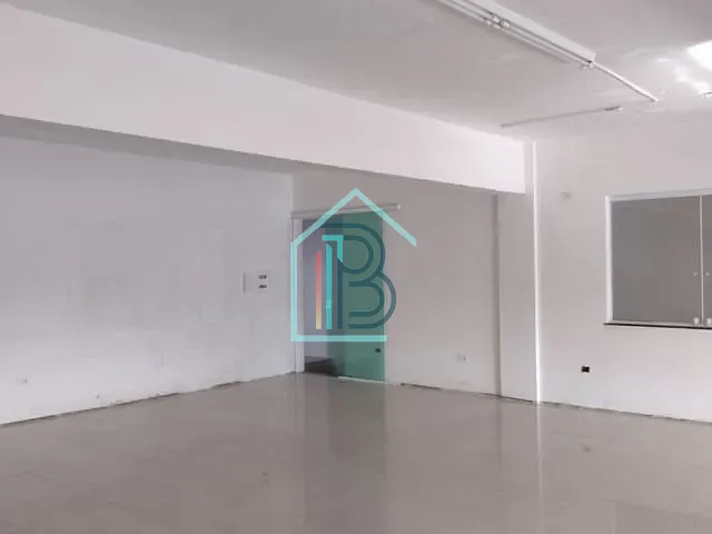 Loja com 130m², para alugar, no bairro Vila Moreira em Guarulhos