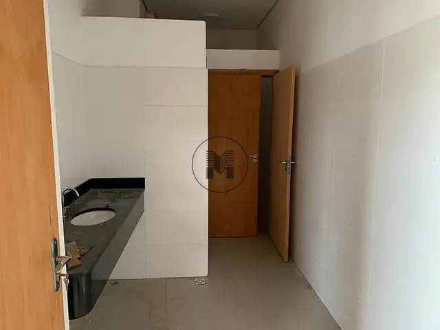 Salão com 400m², para alugar, no bairro Vila Paraíba em Guaratinguetá