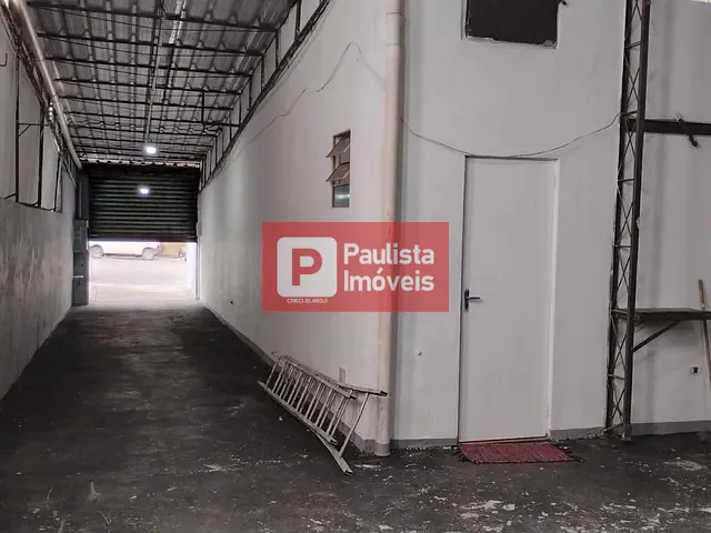 Loja com 100m², para alugar, no bairro Jardim Susana em São Paulo