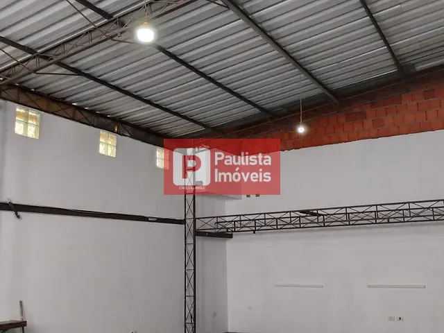 Loja com 100m², para alugar, no bairro Jardim Susana em São Paulo