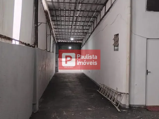 Loja com 100m², para alugar, no bairro Jardim Susana em São Paulo