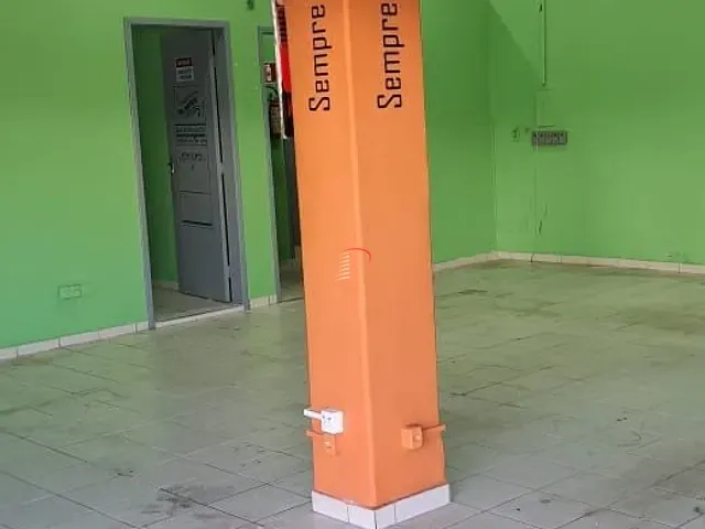 Loja com 108m², à venda, no bairro Centro em Londrina