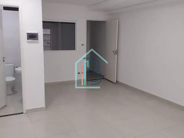 Loja com 30m², para alugar, no bairro Vila Moreira em Guarulhos