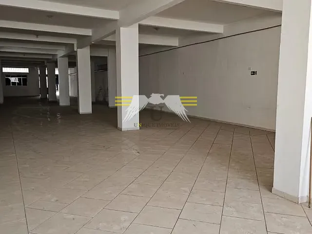 Loja com 316m², para alugar, no bairro Vila Gomes Cardim em São Paulo