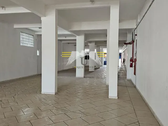 Loja com 316m², para alugar, no bairro Vila Gomes Cardim em São Paulo