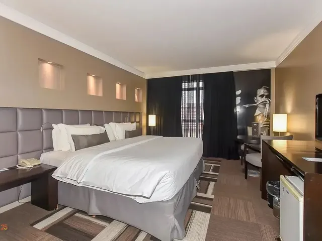Salão 1 quarto e 1 banheiro, à venda, no bairro Batel em Curitiba