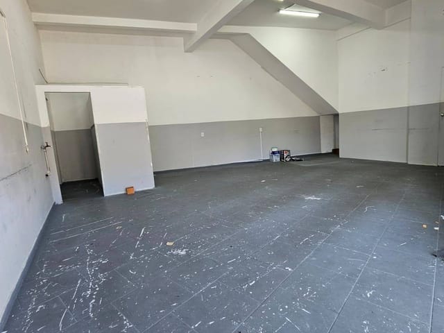 Foto do Loja - ** OPORTUNIDADE SALÃO 70m² NA REGIÃO DO JARDIM VILA FORMOSA - Para Mais Informações Corretor Alex Camargo (11) 94009-6980 !!! ** | Rocha Marqueze Imóveis