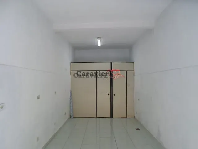 Loja com 20m², para alugar, no bairro Penha de França em São Paulo