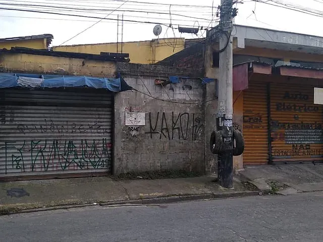 Loja com 280m², à venda, no bairro Jardim Zaira em Mauá
