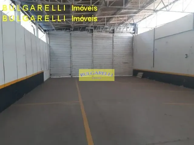 Loja com 500m² 2 quartos e 3 banheiros, à venda ou para alugar, no bairro Agapeama em Jundiaí