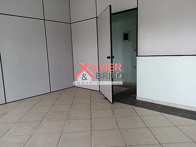 Loja com 200m², para alugar, no bairro 2 em São Paulo
