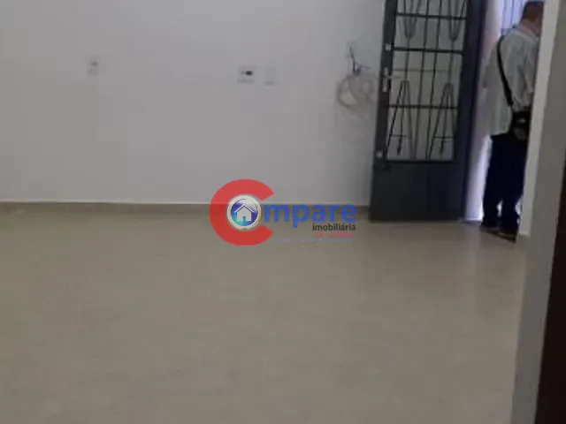 Loja com 28m², para alugar, no bairro Picanco em Guarulhos