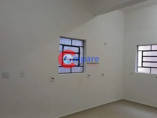 Loja com 28m², para alugar, no bairro Picanco em Guarulhos