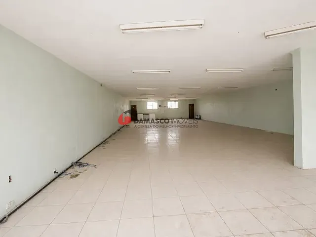 Loja com 300m², para alugar, no bairro Fundação em São Caetano do Sul