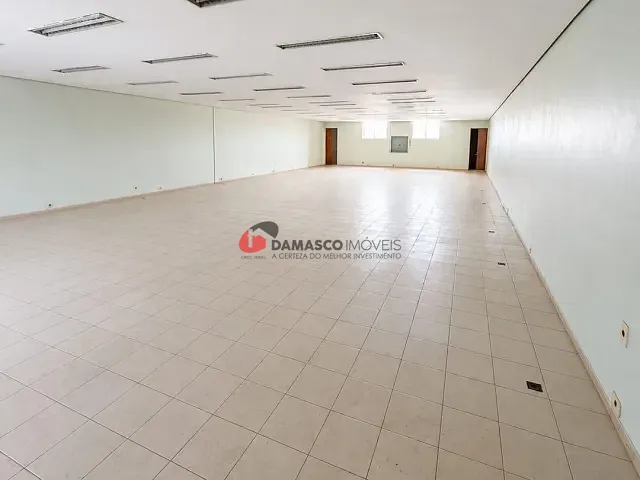Loja com 300m², para alugar, no bairro Fundação em São Caetano do Sul