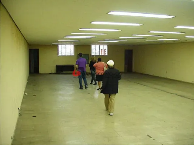 Loja com 300m², para alugar, no bairro Fundação em São Caetano do Sul