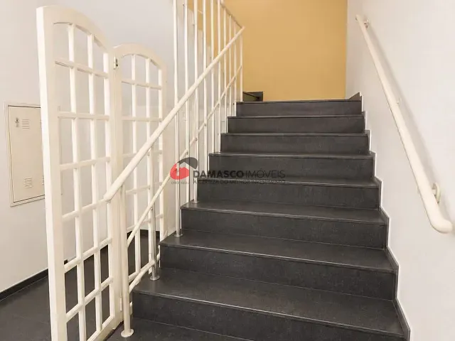 Loja com 300m², para alugar, no bairro Fundação em São Caetano do Sul
