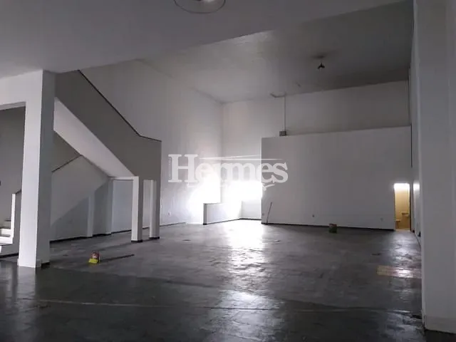 Loja com 330m², para alugar, no bairro Jardim São Vicente em Campinas
