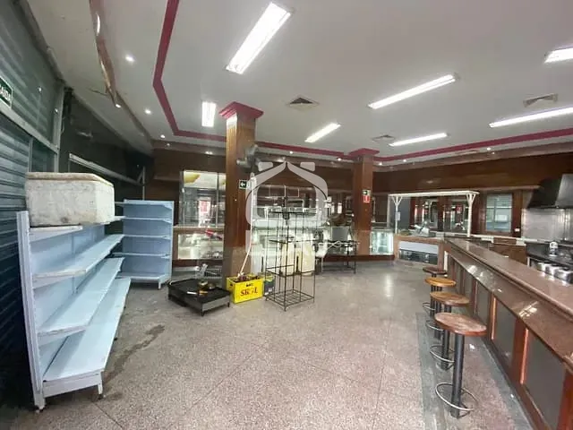 Loja com 340m², à venda, no bairro Parque Santo Antônio em São Paulo