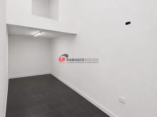 Loja com 300m², para alugar, no bairro Fundação em São Caetano do Sul