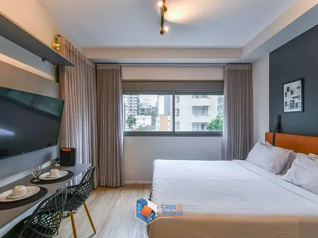 Salão com 27m² 1 quarto e 1 banheiro, à venda, no bairro Pinheiros em São Paulo