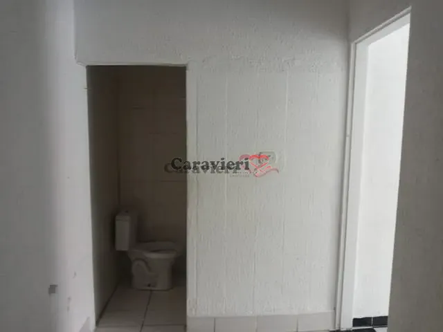 Loja com 30m², para alugar, no bairro Penha de França em São Paulo