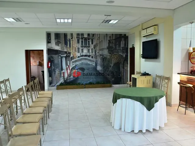 Loja com 144m², para alugar, no bairro Osvaldo Cruz em São Caetano Do Sul