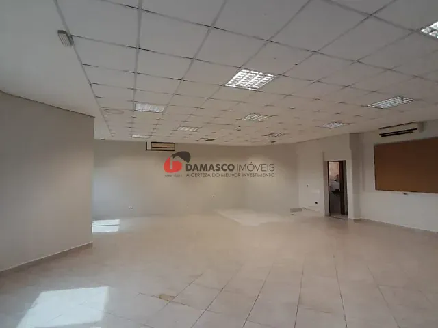 Loja com 288m², para alugar, no bairro Osvaldo Cruz em São Caetano Do Sul