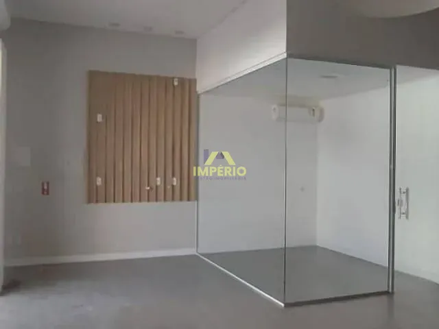 Sala com 216m², para alugar, no bairro Vila Nova em Salto