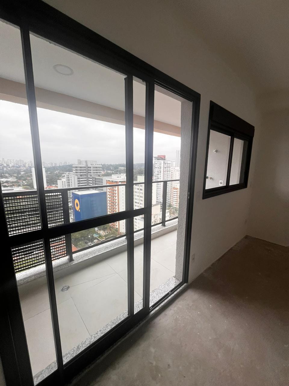 Flat para venda em Jardim das Acácias com 1 quarto , 27m²
